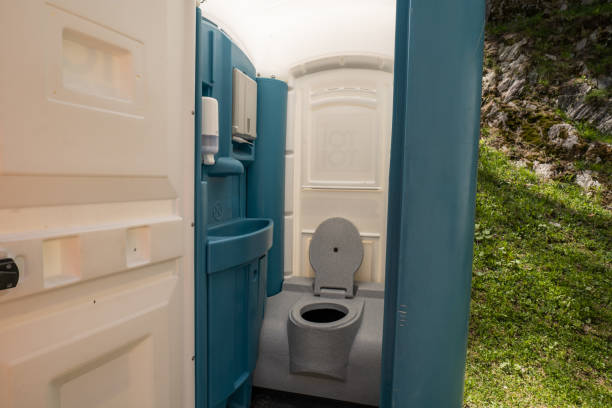 Best Portable restroom trailer rental  in Orleans, VT